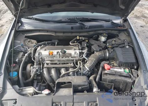 2010 Honda Accord 2.4 Lx-P из США, поврежденный, VIN 1HGCP2F41AA046674